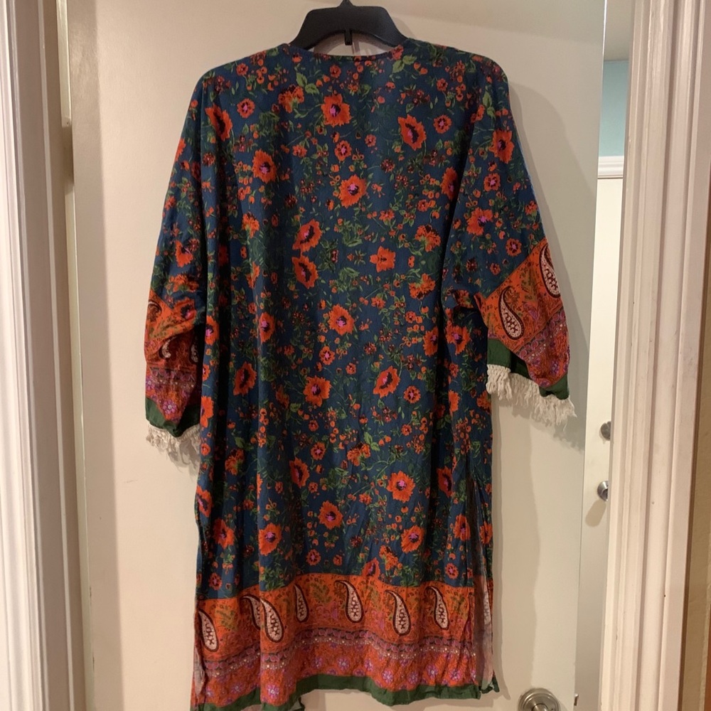 Paisley floral kimono